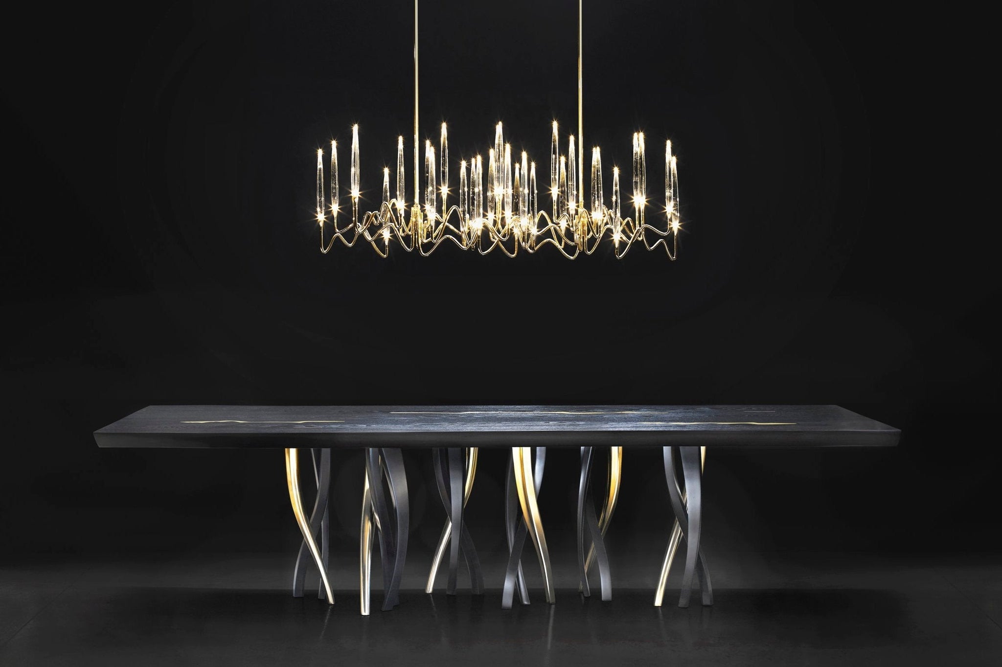 Pezzo Crystal Chandeliers: Where Sculptural Light Meets Liquid Clarity