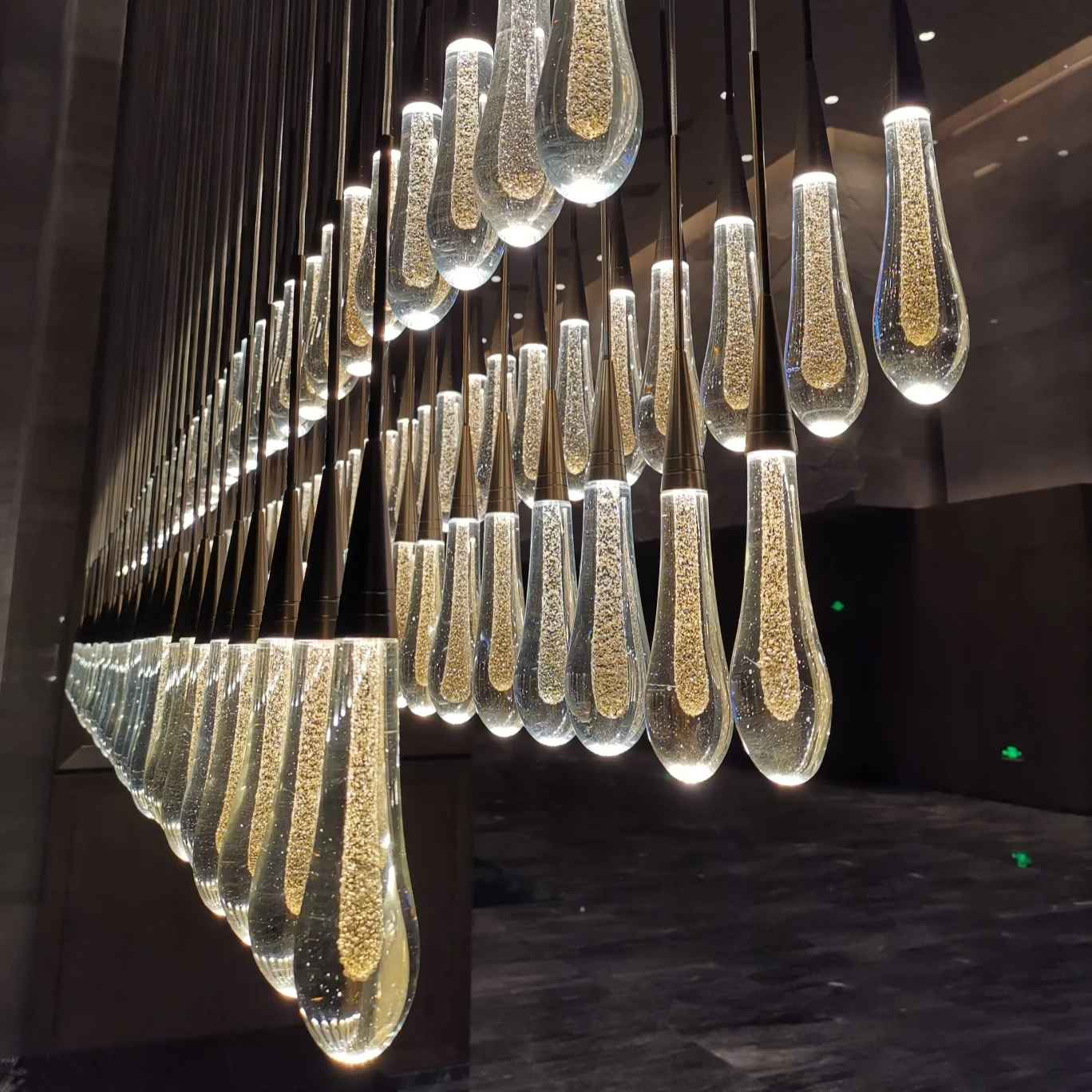Soltaire Linear Chandelier 37" 50" 60" 70" 87" 120"