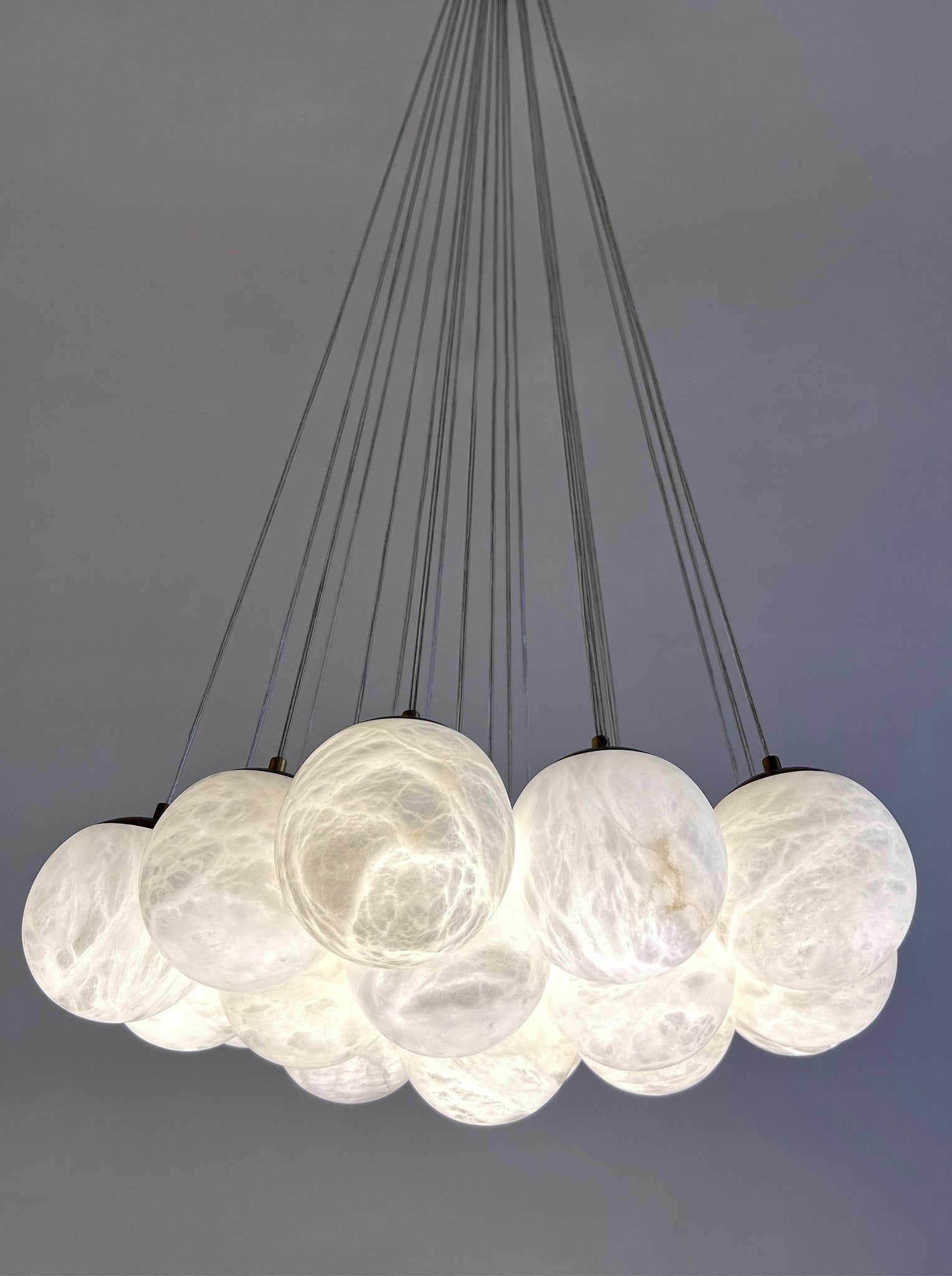 Aspen 19 Chandelier Alabaster