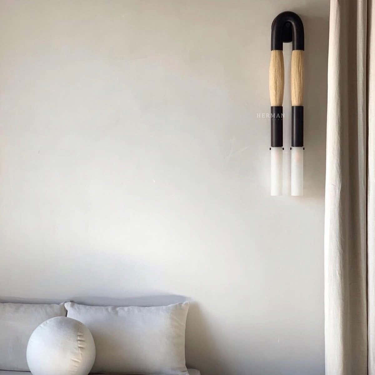 Double Head Antonia Horsehair Sconce