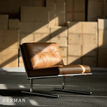 Modern Simple Oil Waxed Leather Leisure Chair