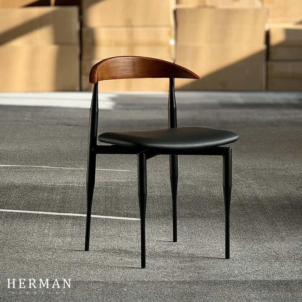 Milo Chair