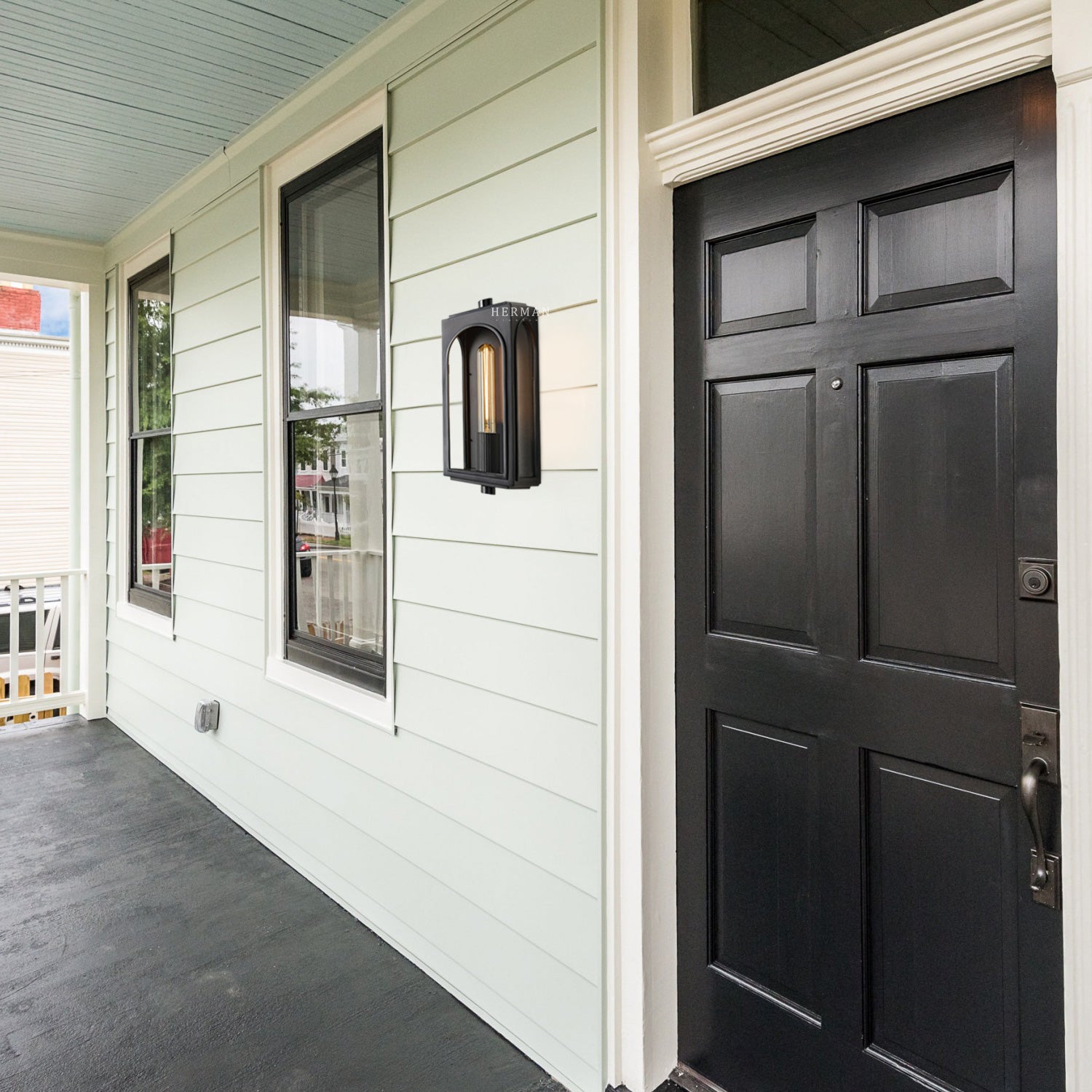 Palladian Outdoor Wall Sconce