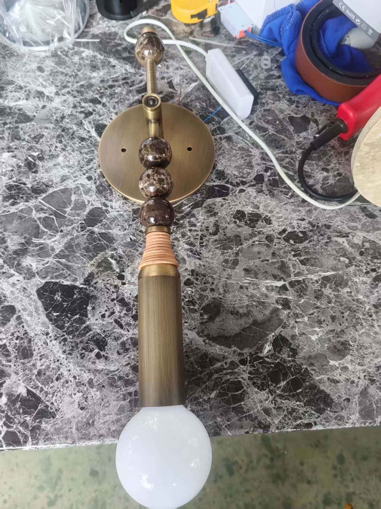 Toam Wall Lamp