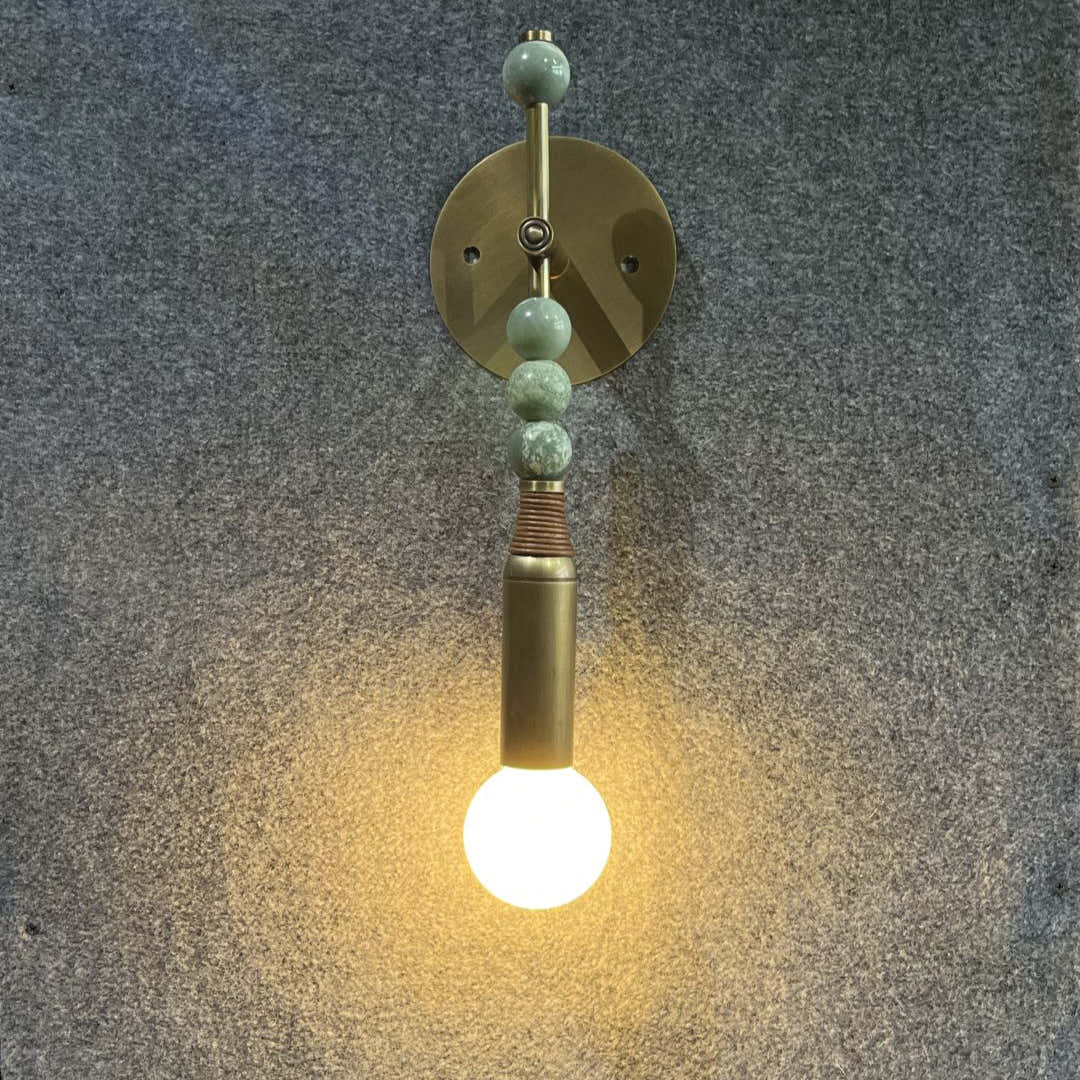 Toam Wall Lamp