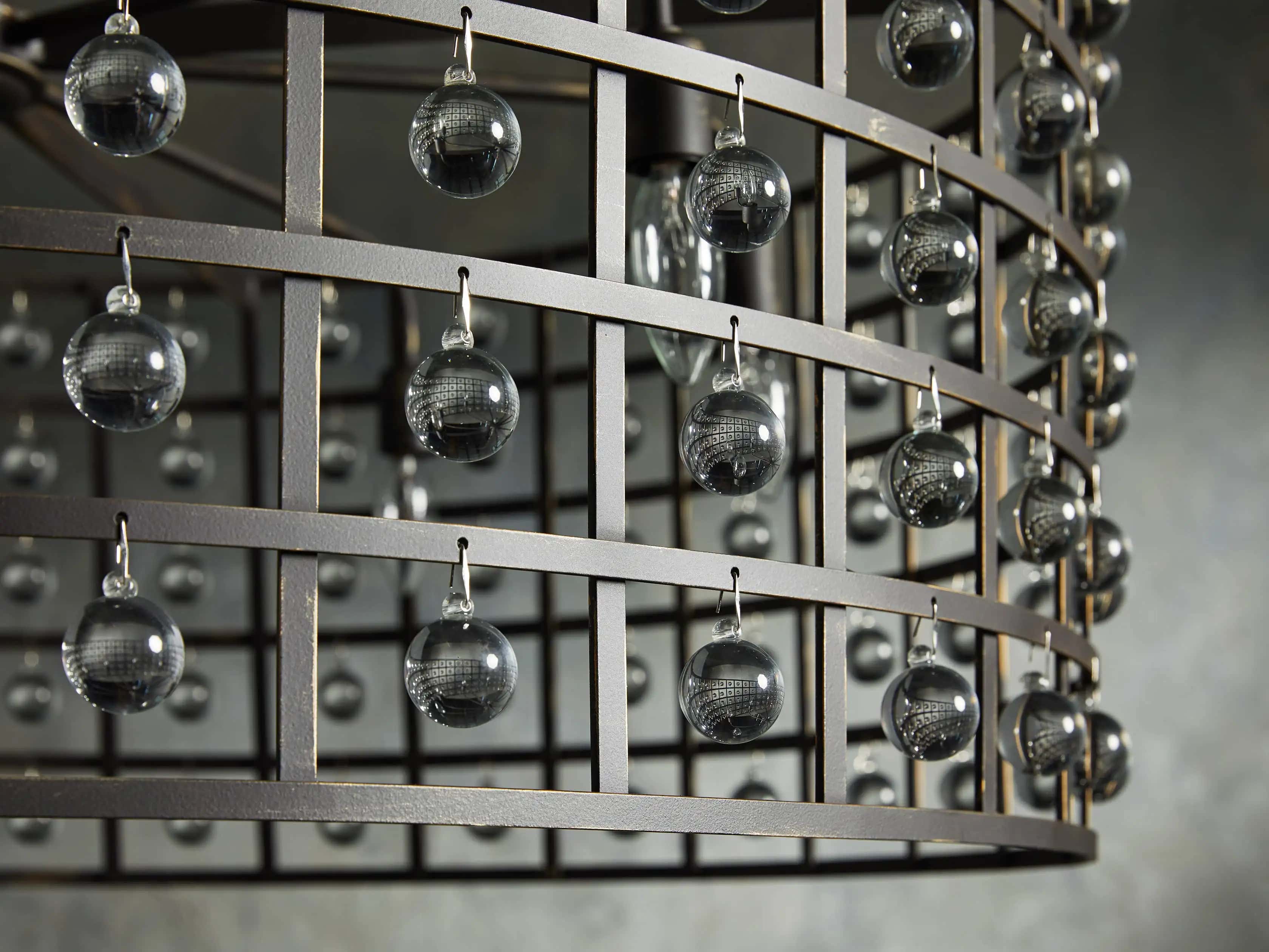 La Cage 8 Light Chandelier