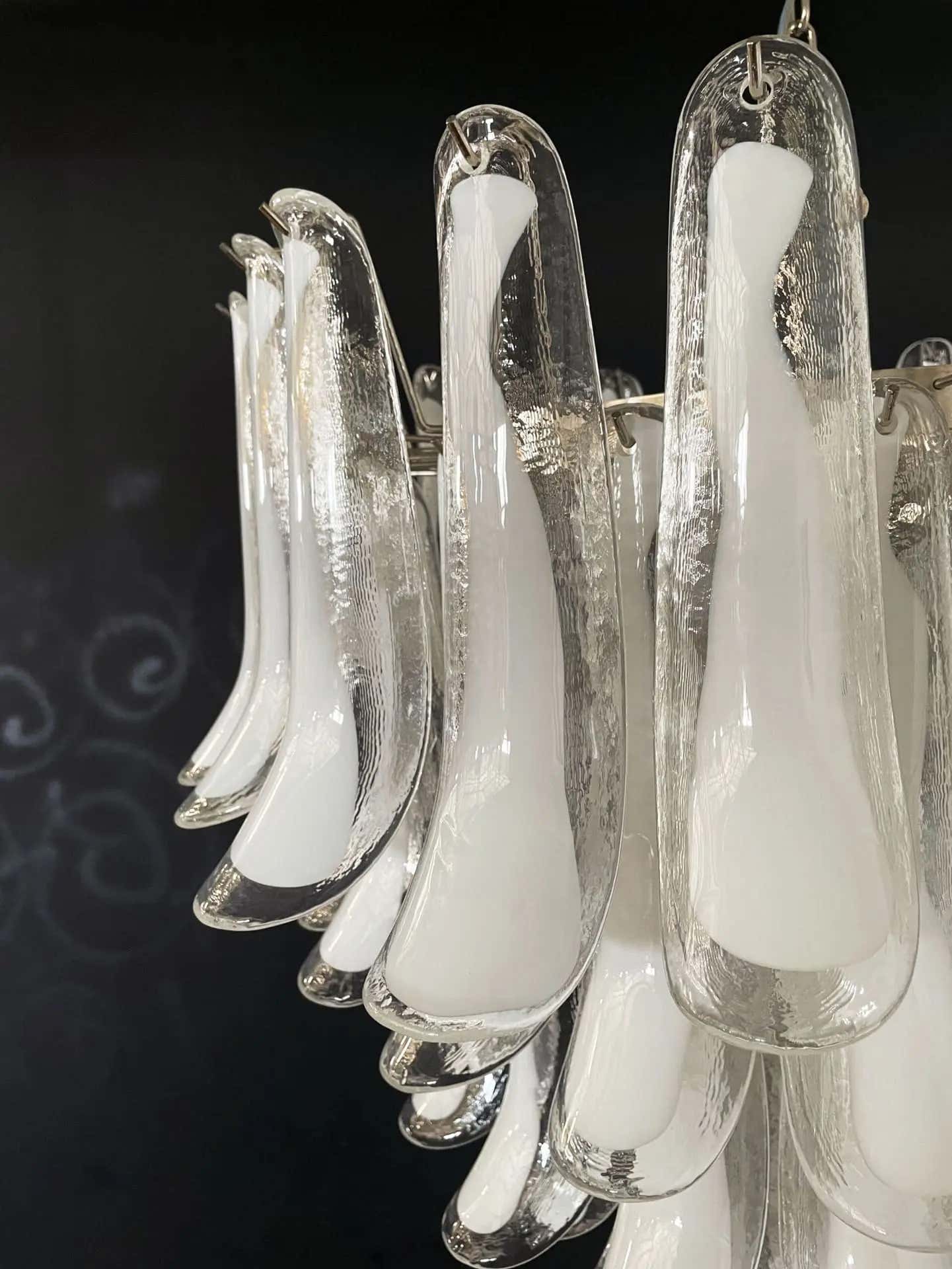 Murano Chandelier – 75 petals – Transparent