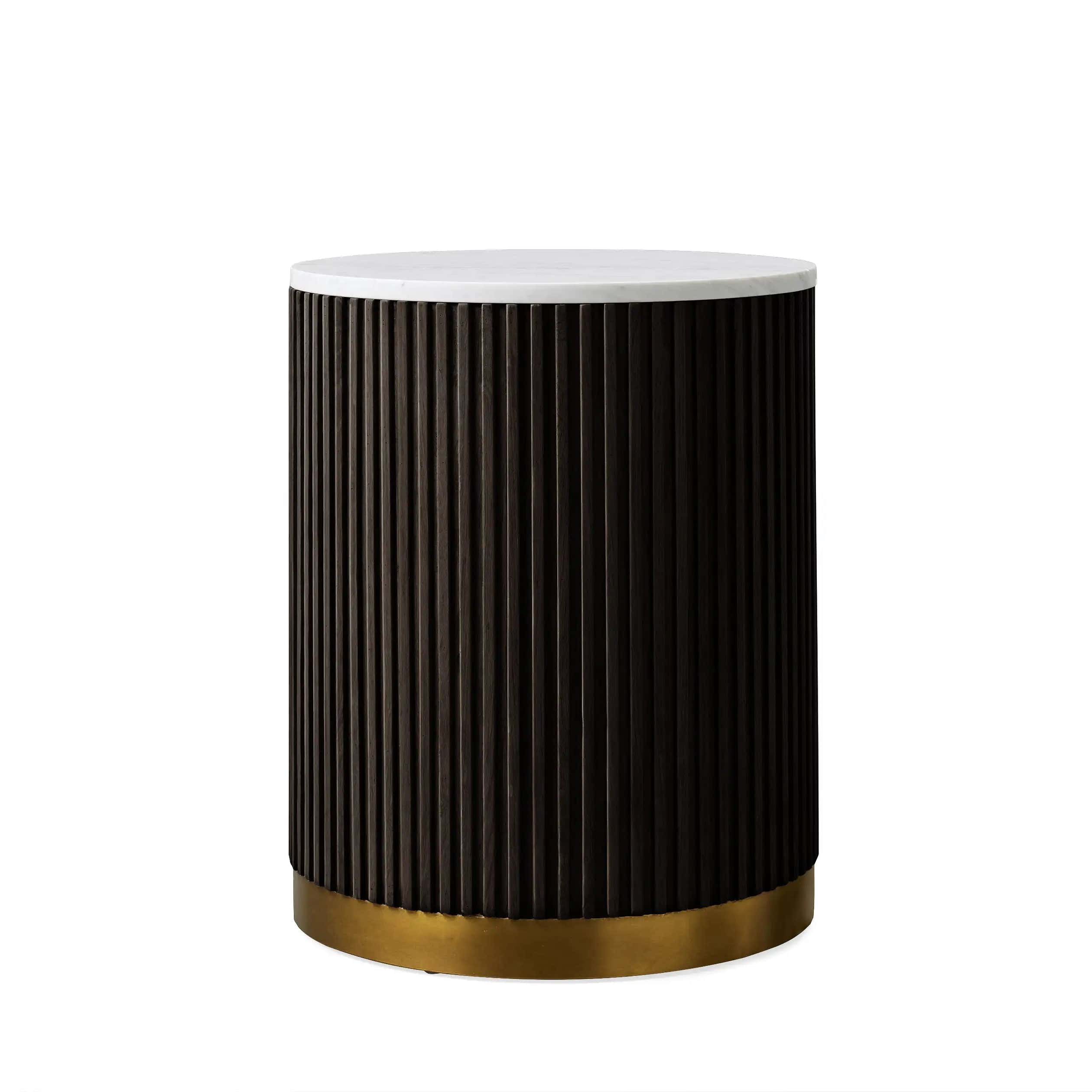 Arden End Table in Oak