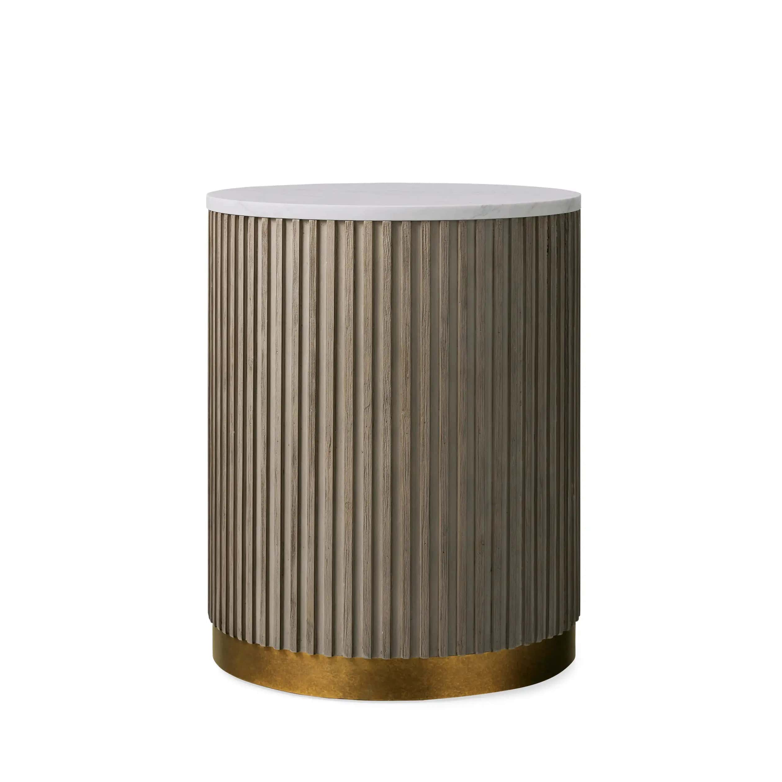 Arden End Table in Oak