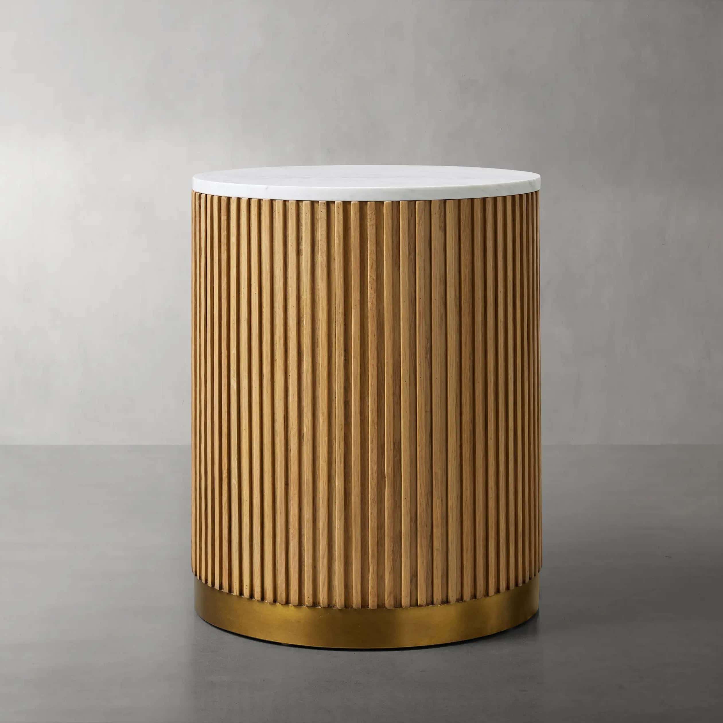 Arden End Table in Oak