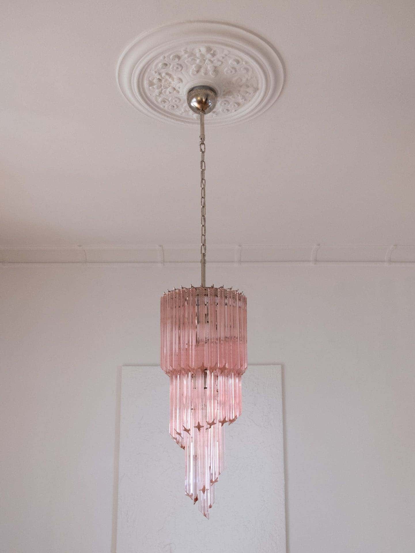 Murano Chandelier – Spiral – 54 prisms – Pink