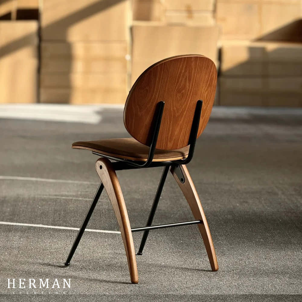 Pioneer Craft Chair