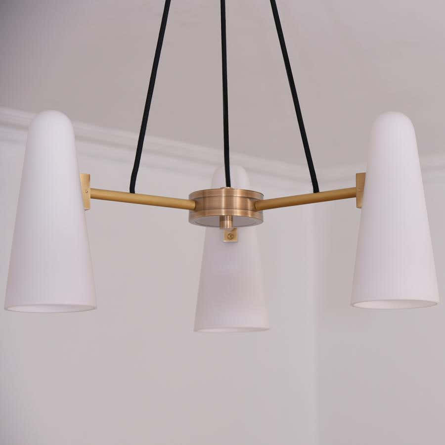 Sulis White Ceramics Round Chandelier 32", 3-lights