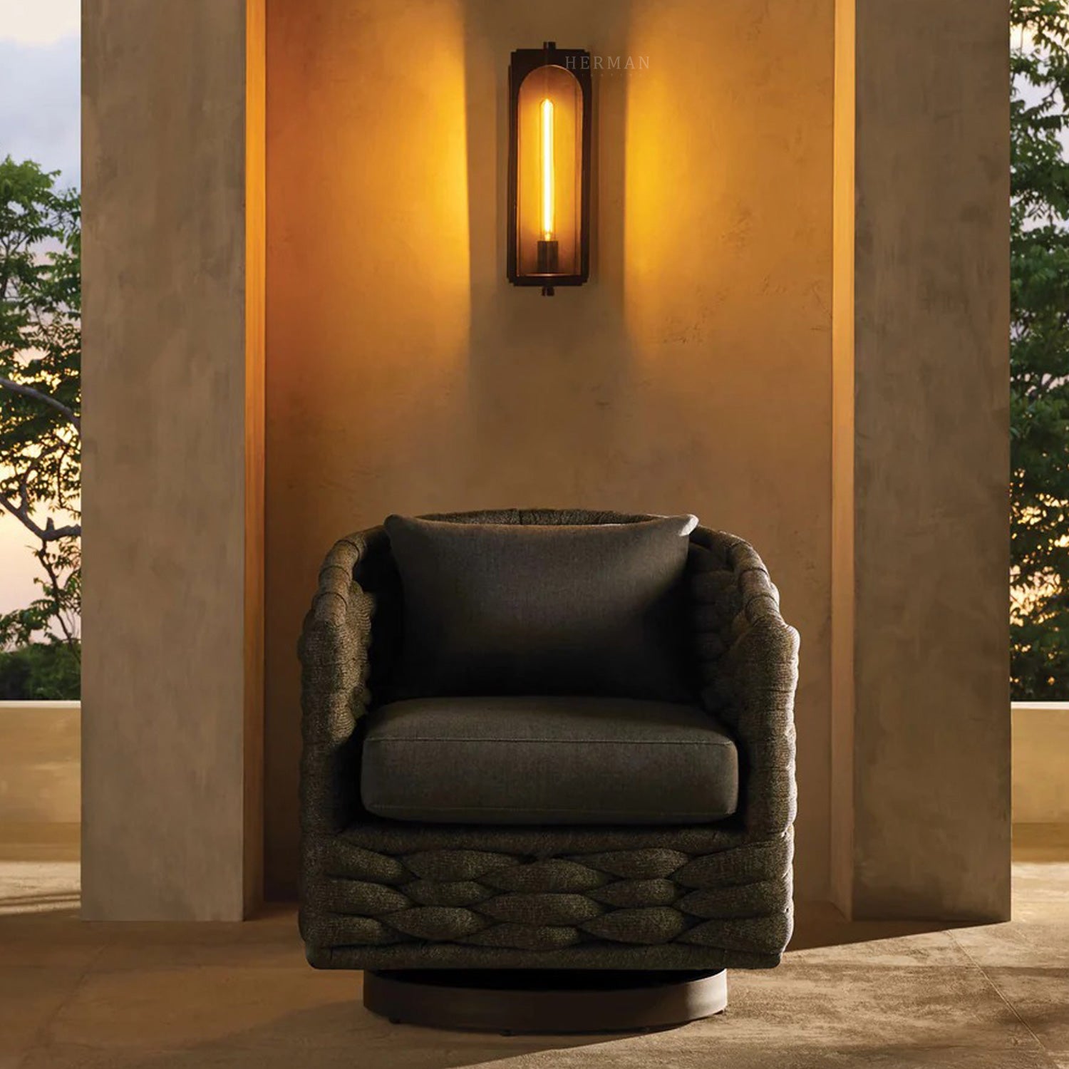Palladian Outdoor Wall Sconce