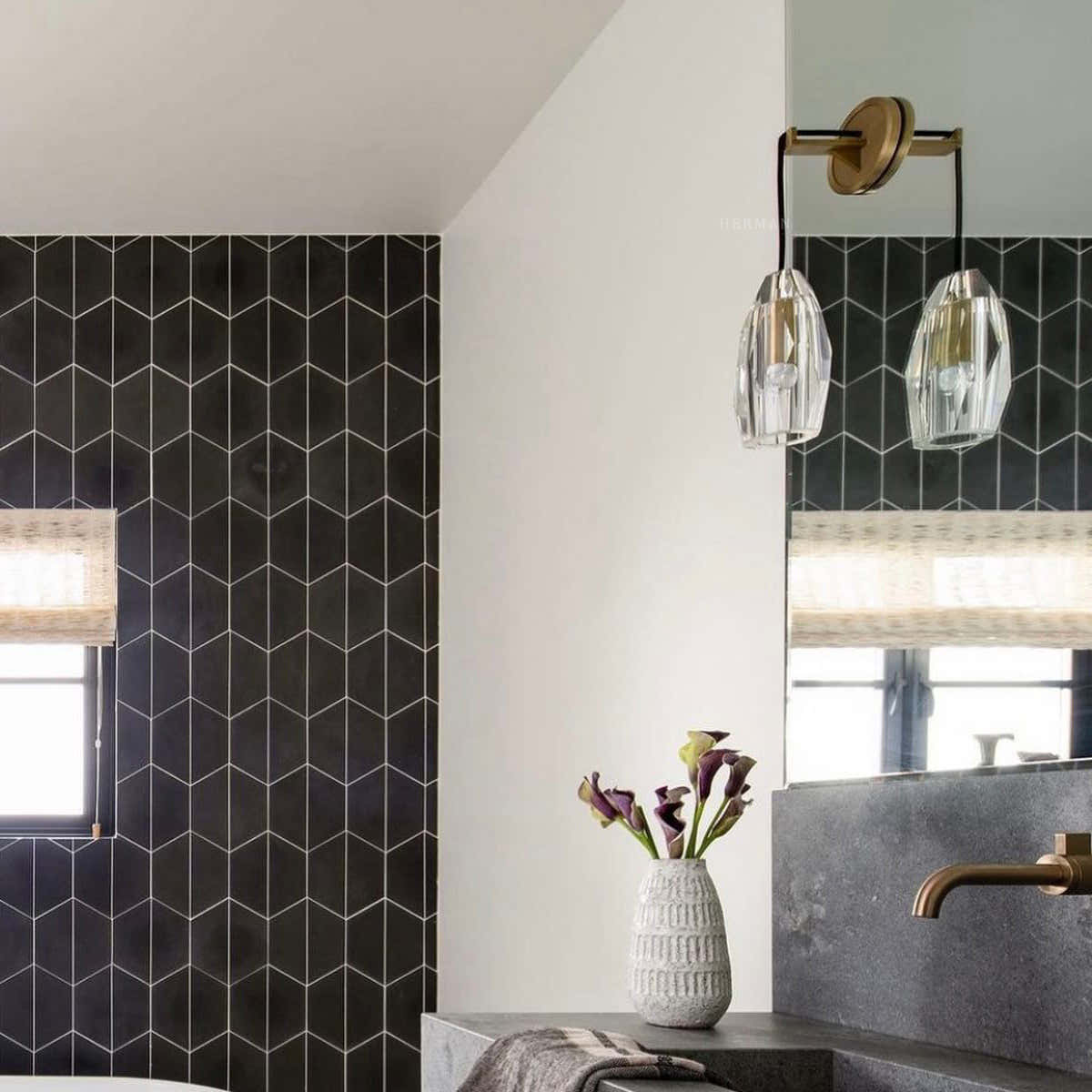 Chapt Crystal Shade Wall Sconce