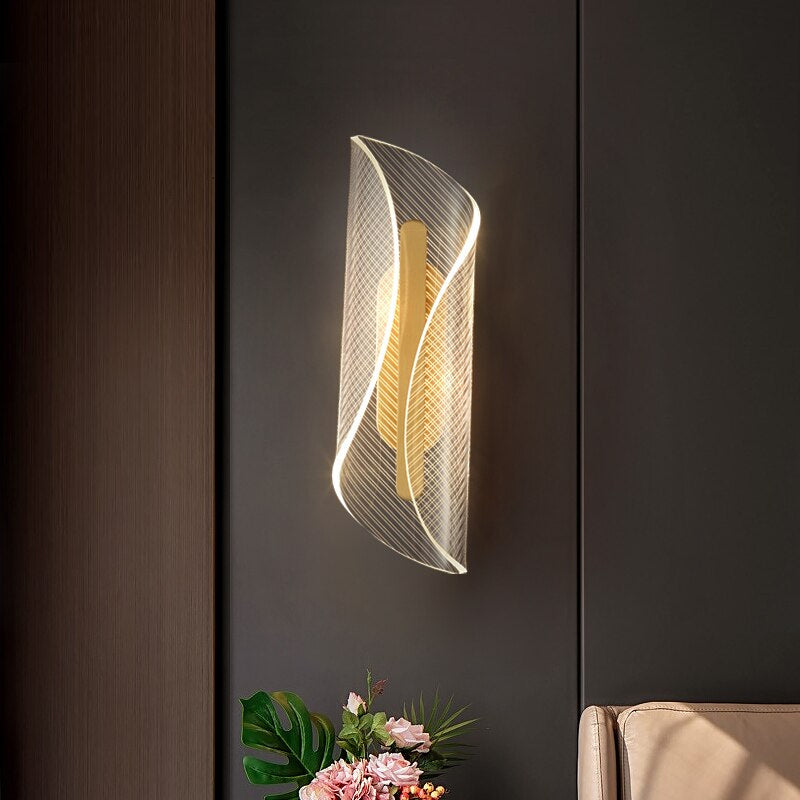 Lamina Modern Wall Sconce