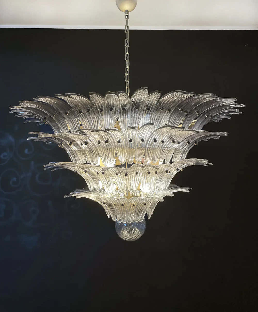 Murano Chandelier – Palmette – 163 glasses – Smoked