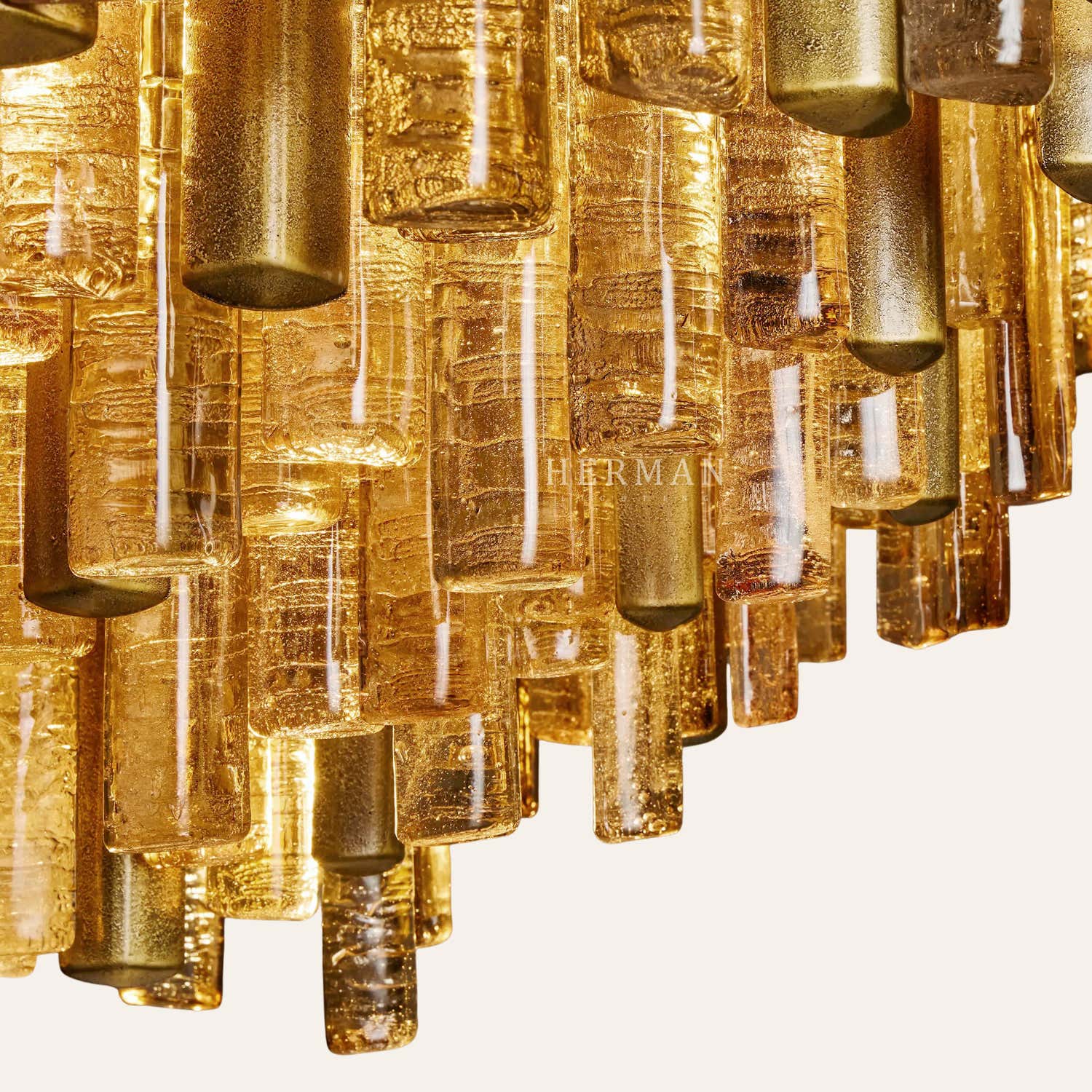 Neve Round Chandelier 34"