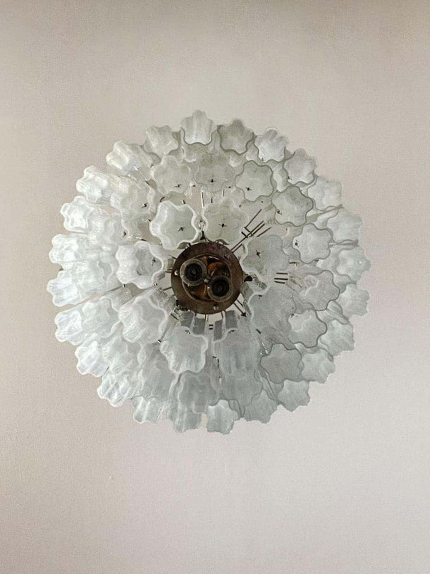Murano Chandelier – 48 tubes – Alabaster White