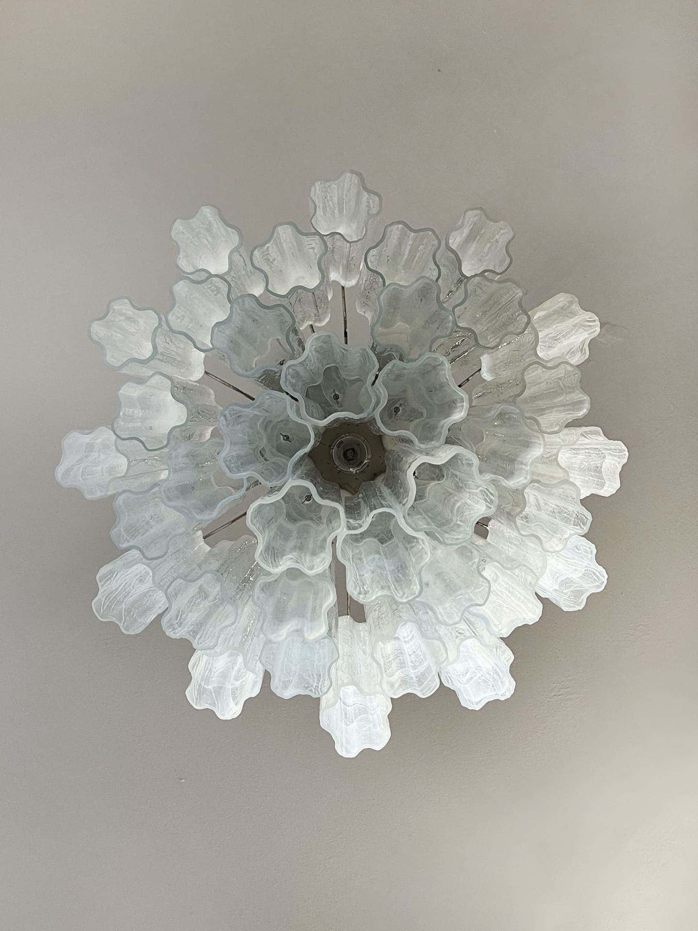 Murano Chandelier – 36 tubes – Alabaster white
