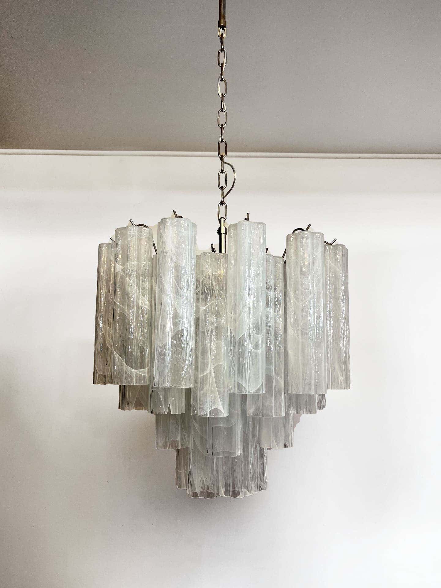 Murano Chandelier – 36 tubes – Alabaster white