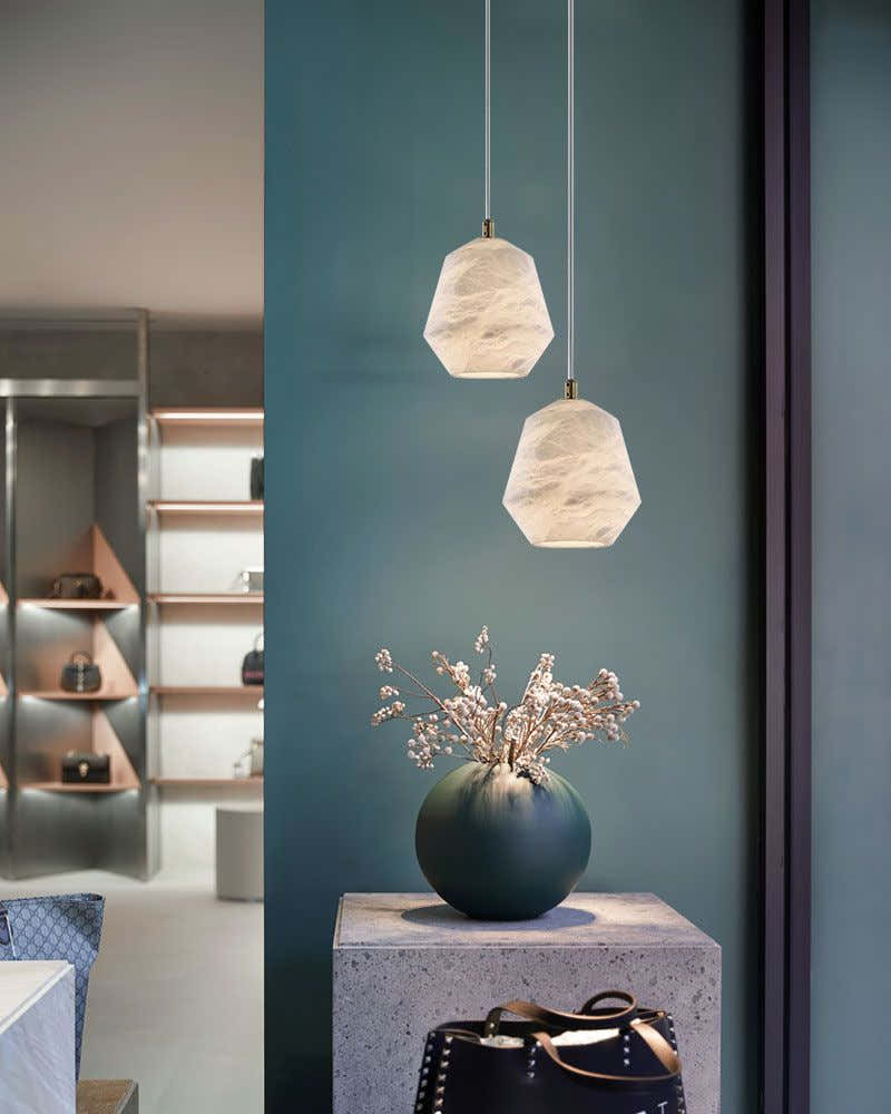 Alabaster Ceiling Pendant Lamp in black metal plate for dining room, living room, bedroom