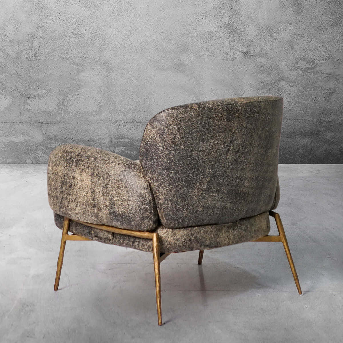 Forged Shell Chair Hand-Forged Metal Vintage Pearl Grain Cowhide Lounge Chair – Hermanlamps