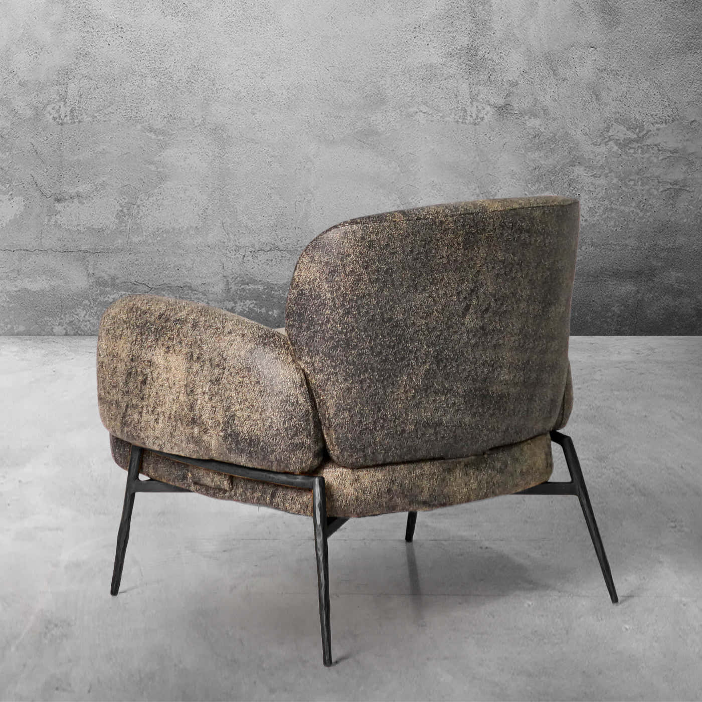 Hand-Forged Metal Vintage Pearl Grain Cowhide Lounge Chair