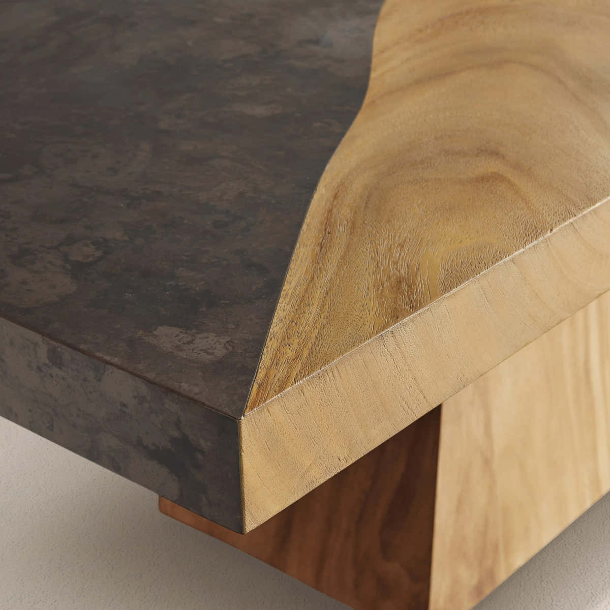 Almeria Dining Table