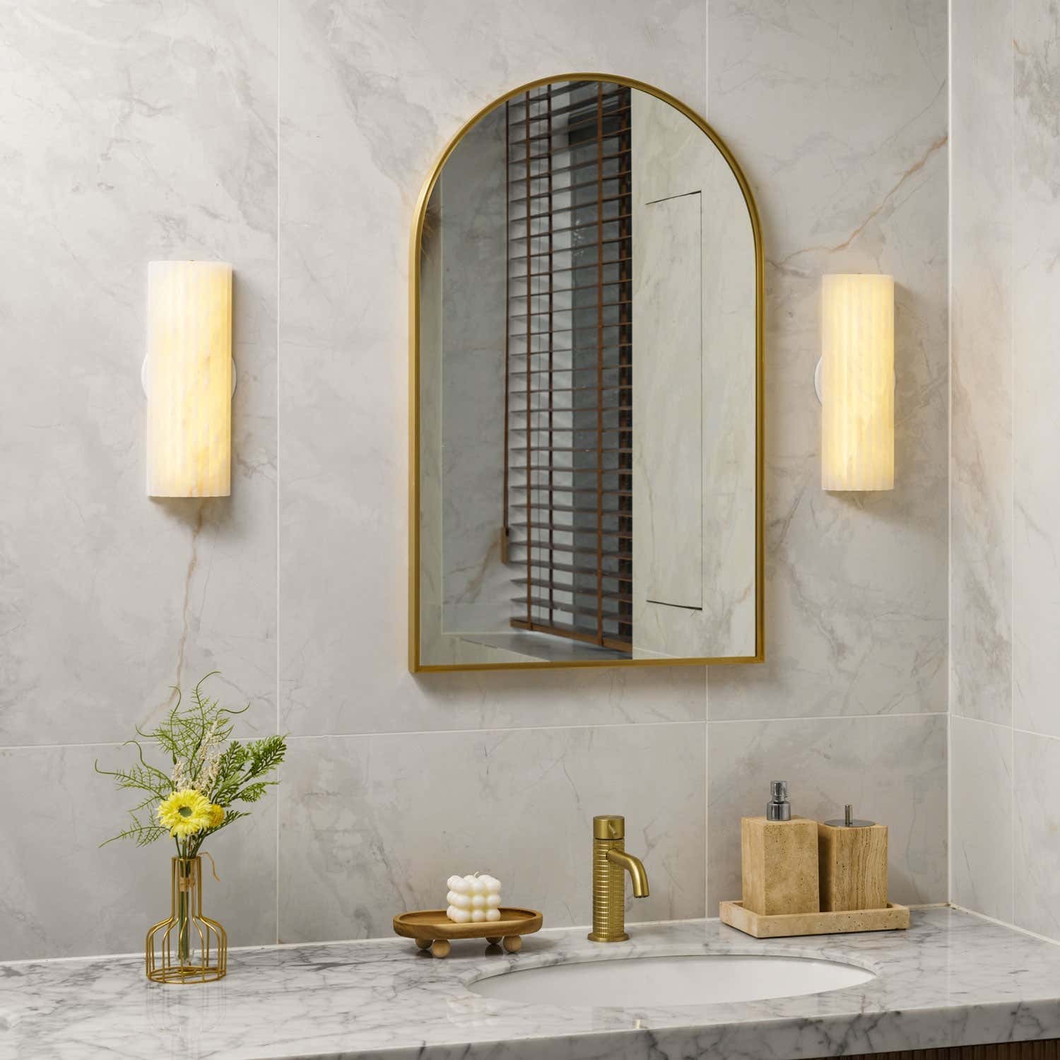 Alvia Alabaster Wall Light