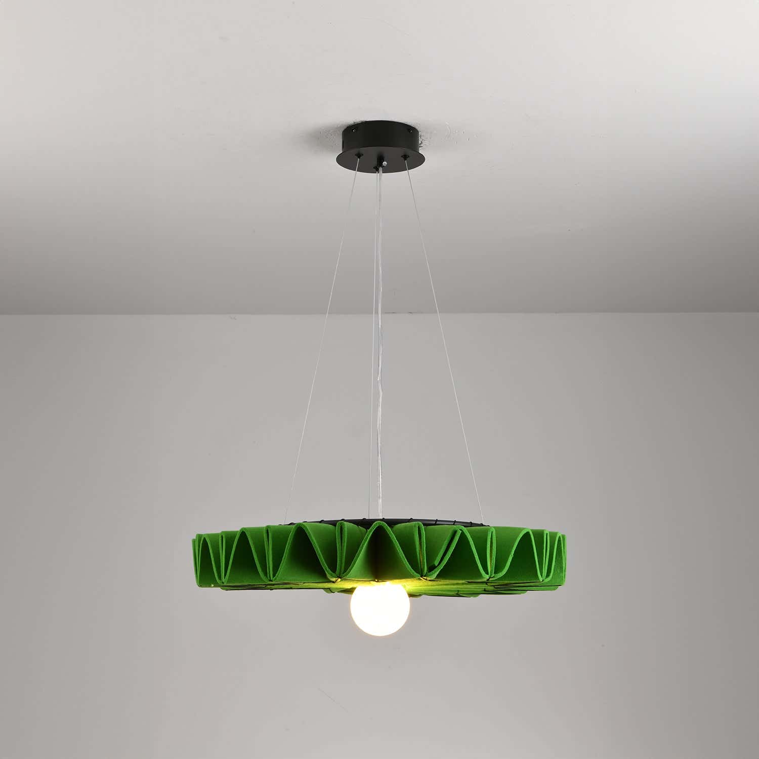 BuzziPleat Acoustic PET Pandent Light