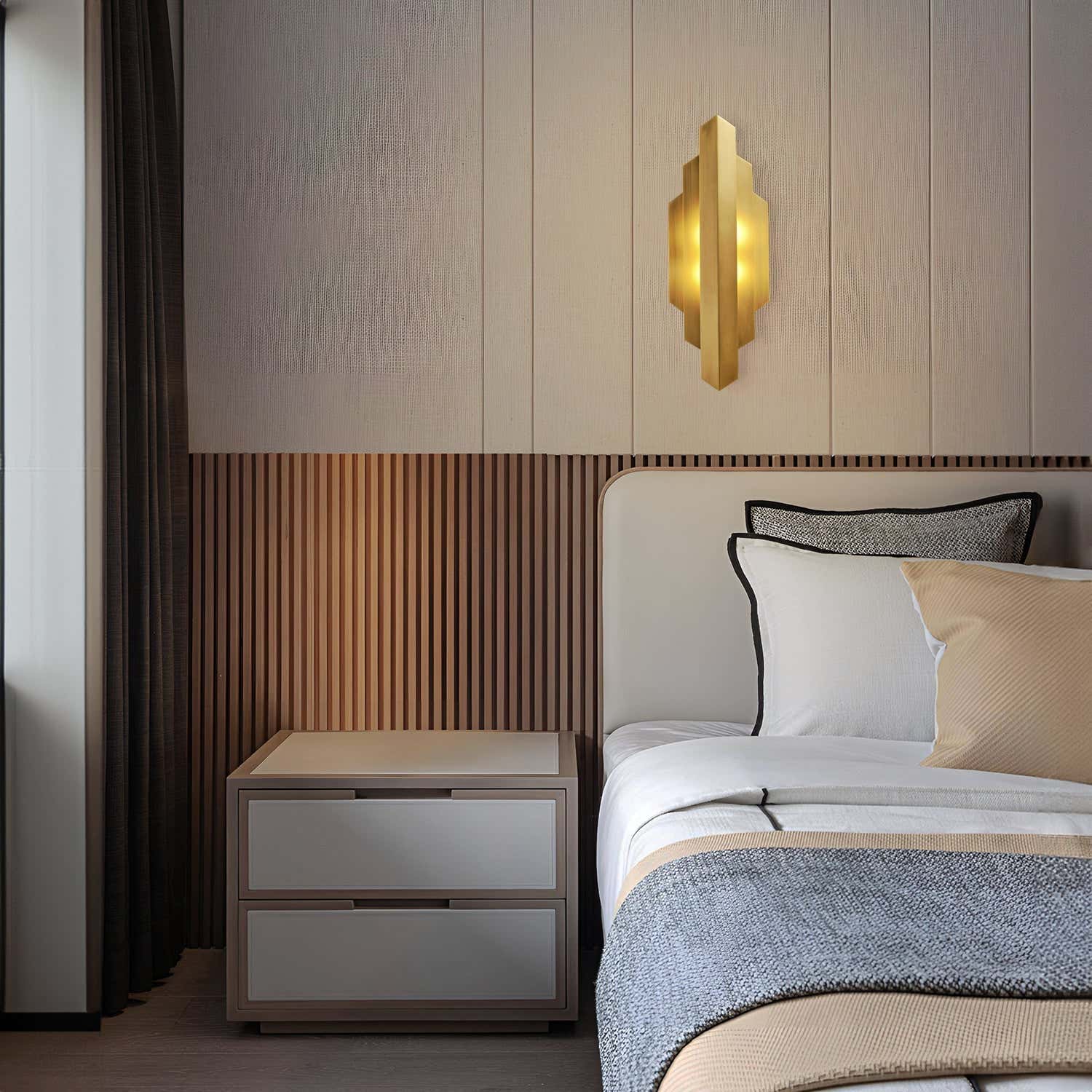 Deco Sconce
