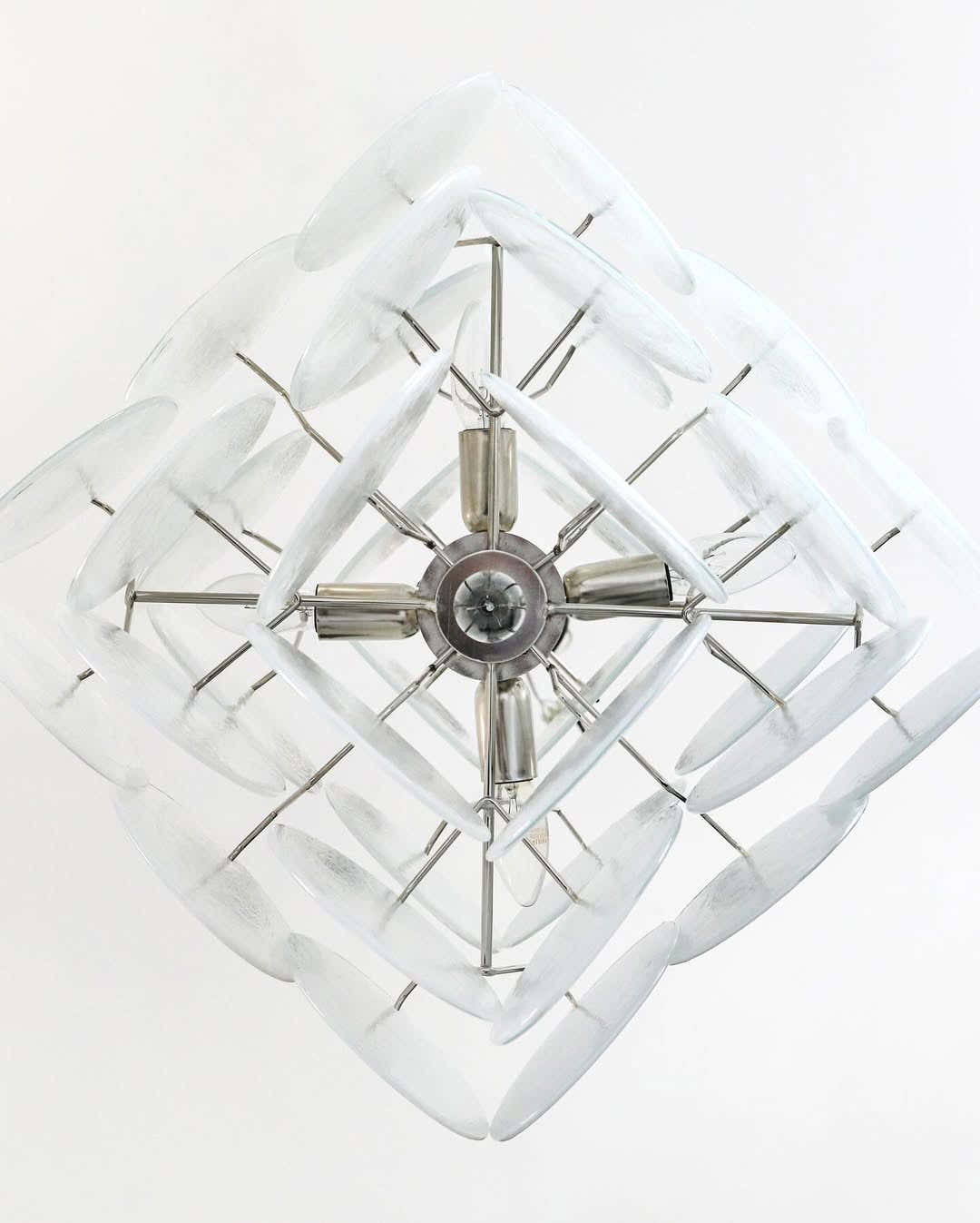 Murano Chandelier 36 White Disks