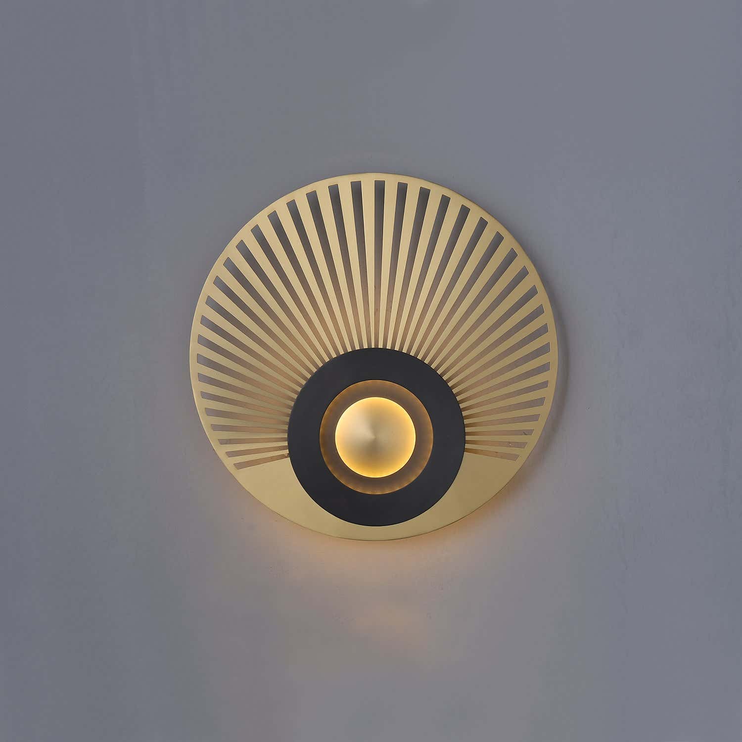 Earth Wall Lamp