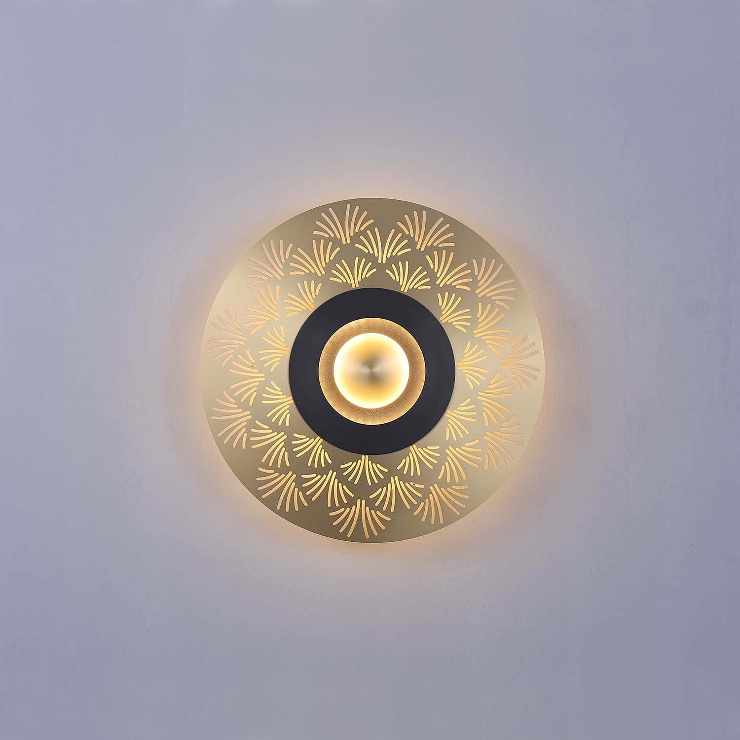 Earth Wall Lamp