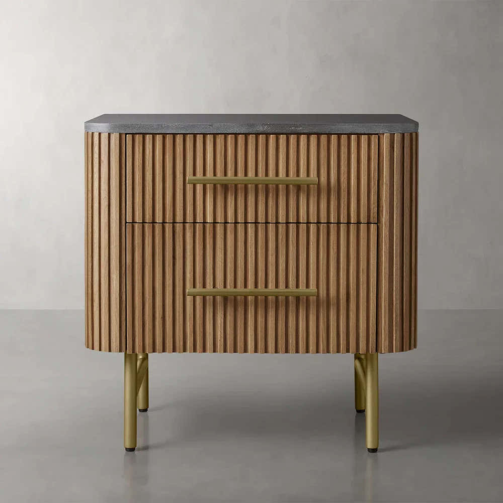 Arden Closed Nightstand in Oak