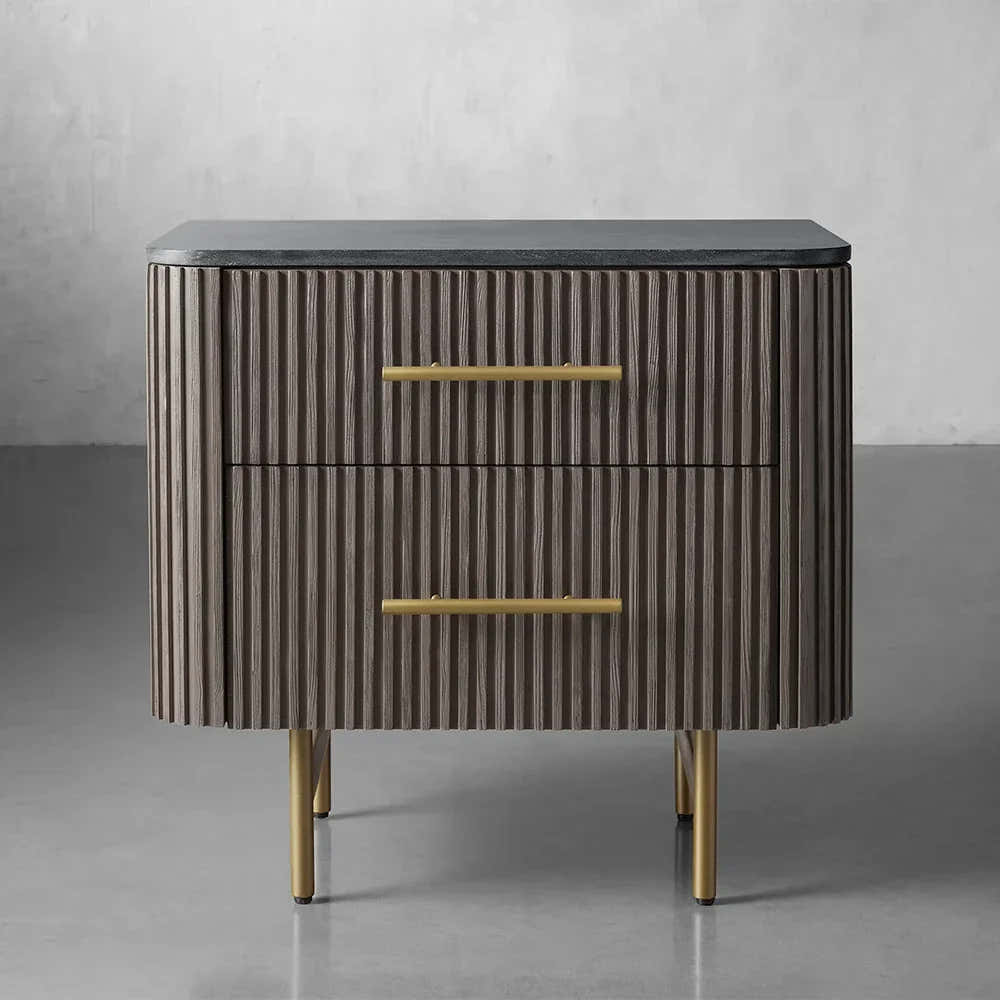 Arden Closed Nightstand in Oak