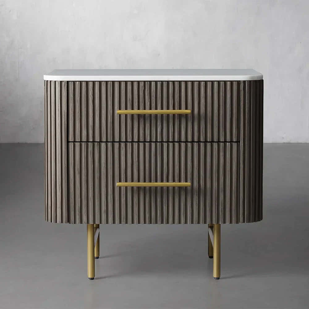Arden Closed Nightstand in Oak