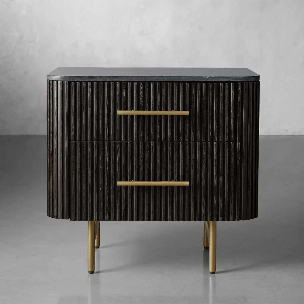 Arden Closed Nightstand in Oak