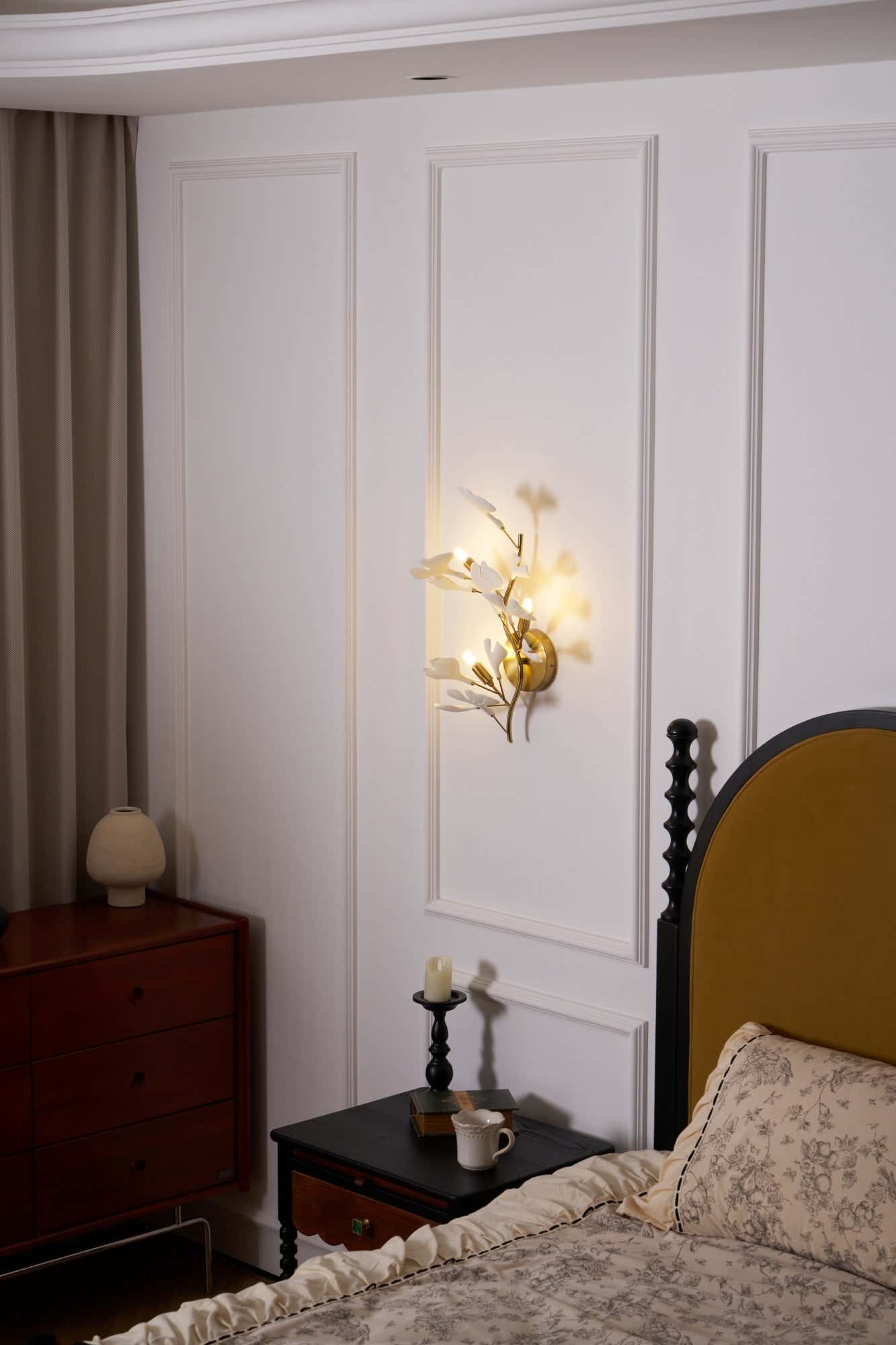 Gingko Wall Lamp