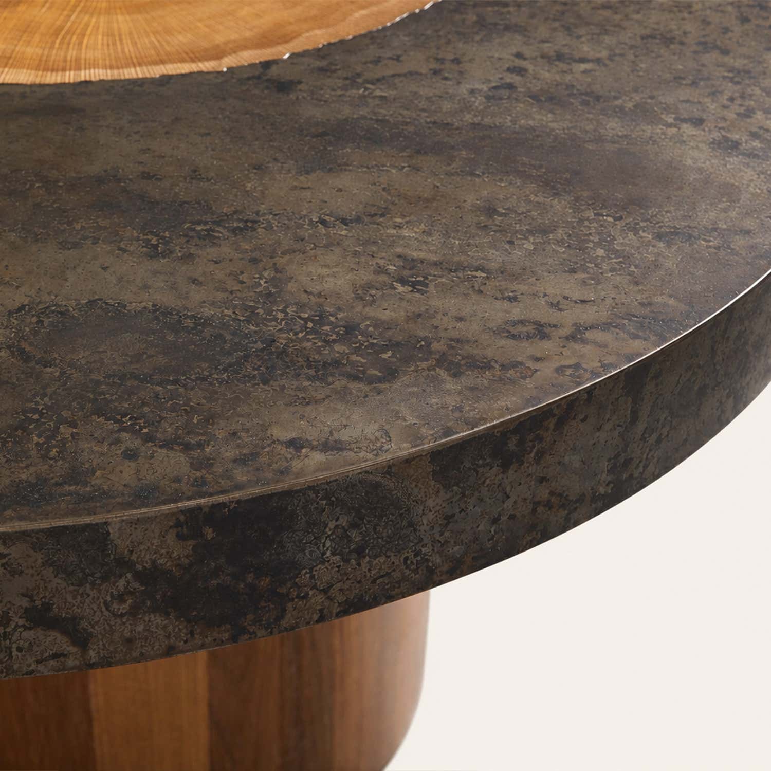 Acacius Round Dining Table