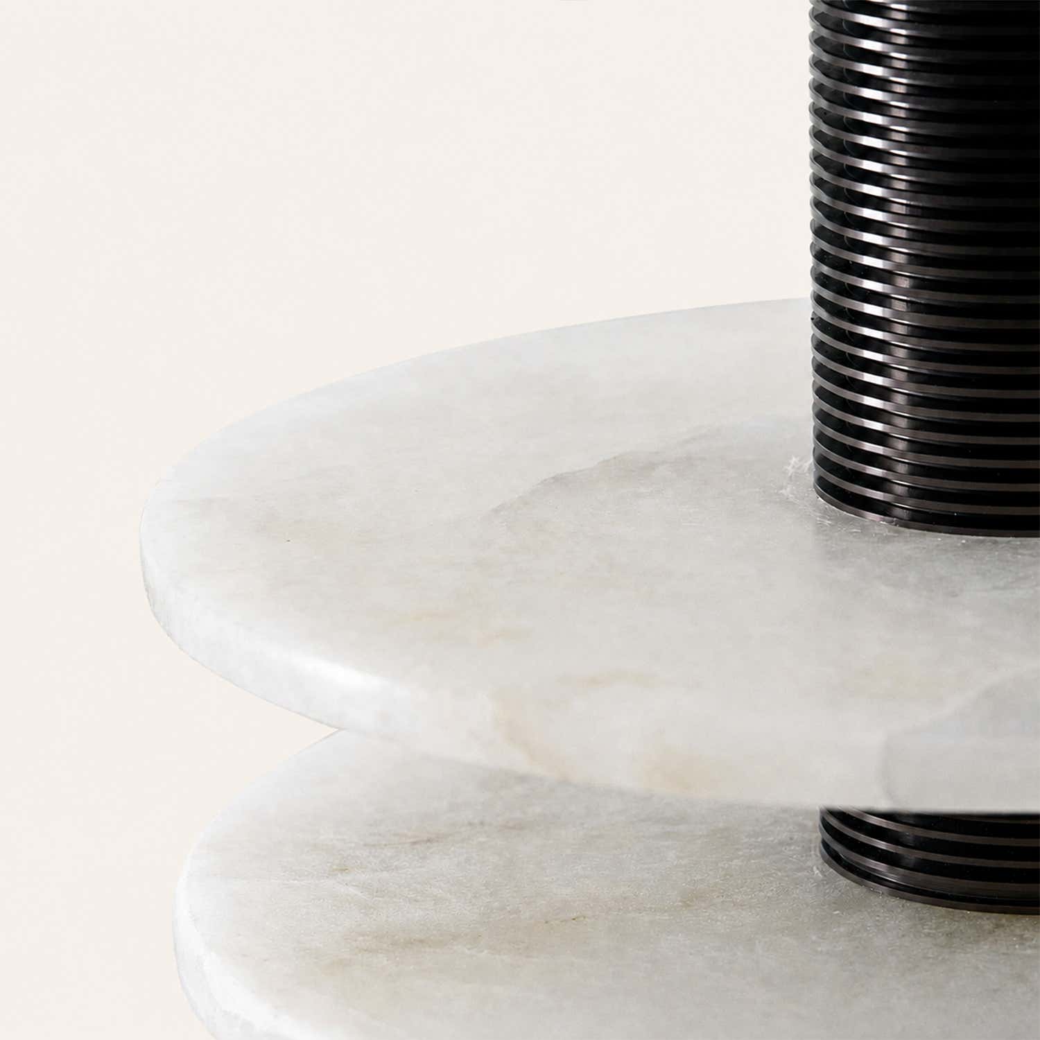 Median Alabaster Mono 2 Pendants