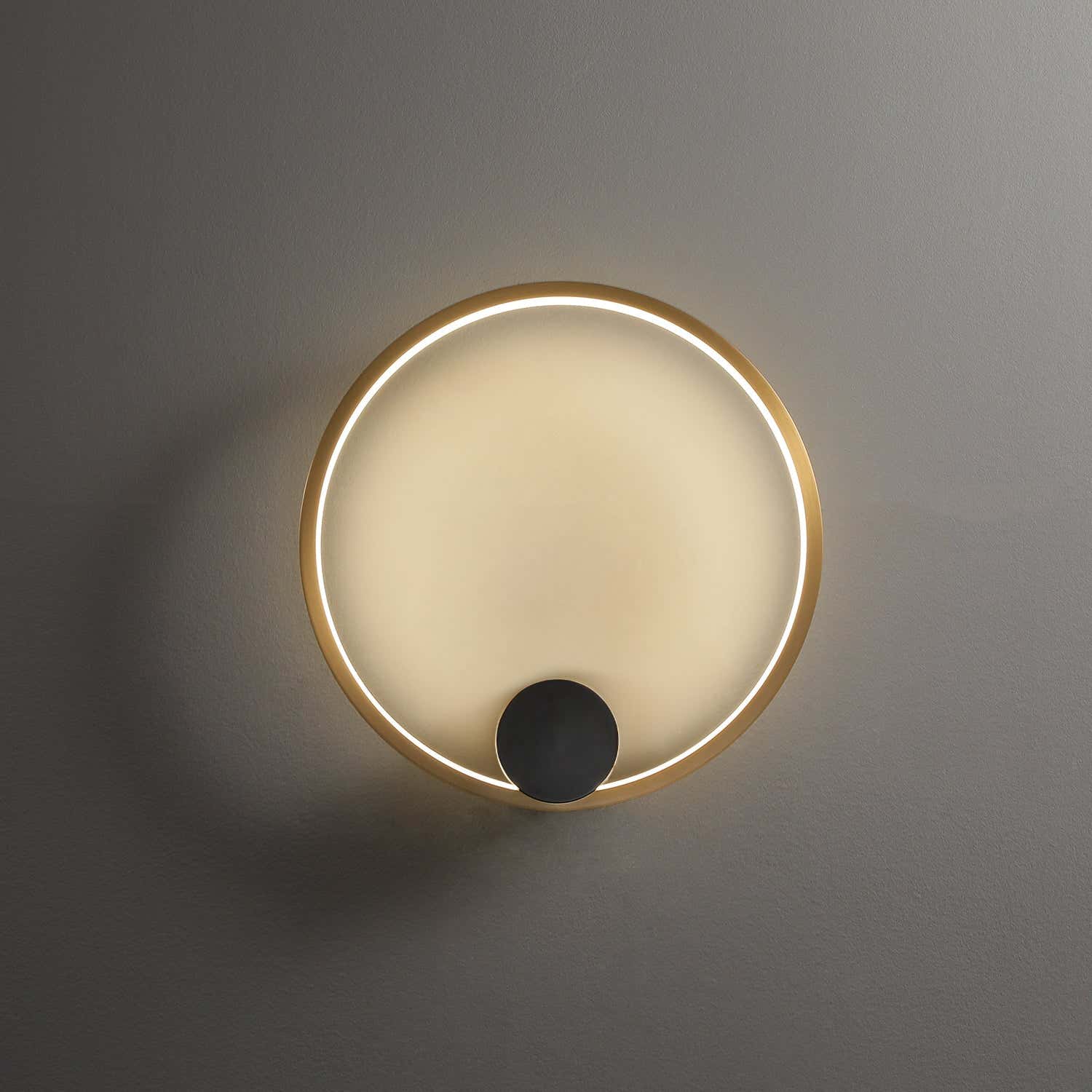Holy Brass Wall Lamp