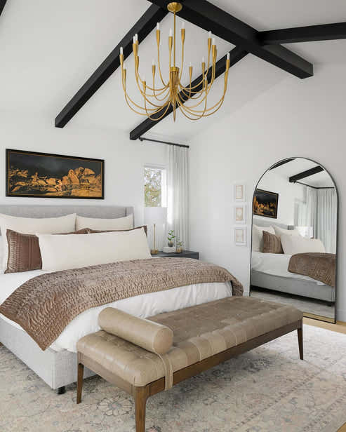 Liona Small Brass Chandelier Light
