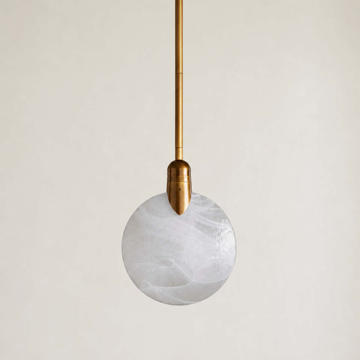 Lyla Single Pendant