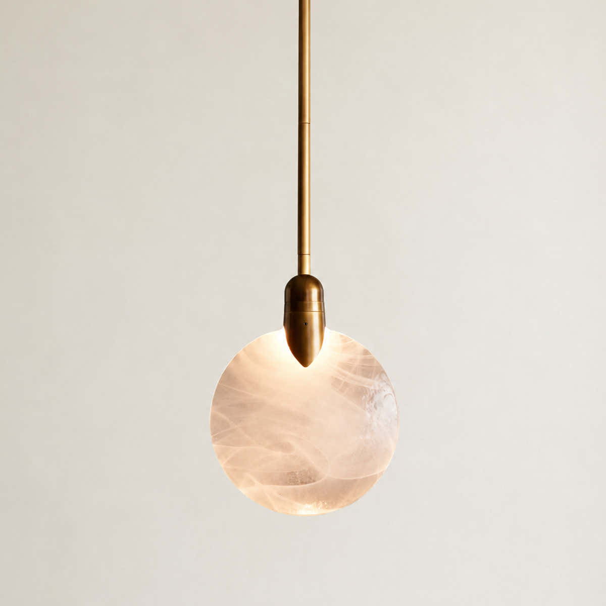 Lyla Single Pendant
