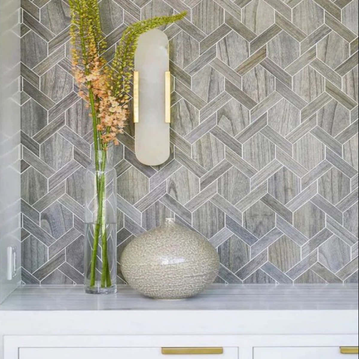 Alabaster Linear Sconce