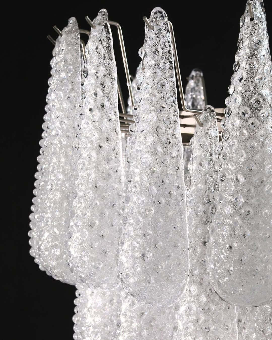 Murano Chandelier – Drop – 75 glasses – Transparent
