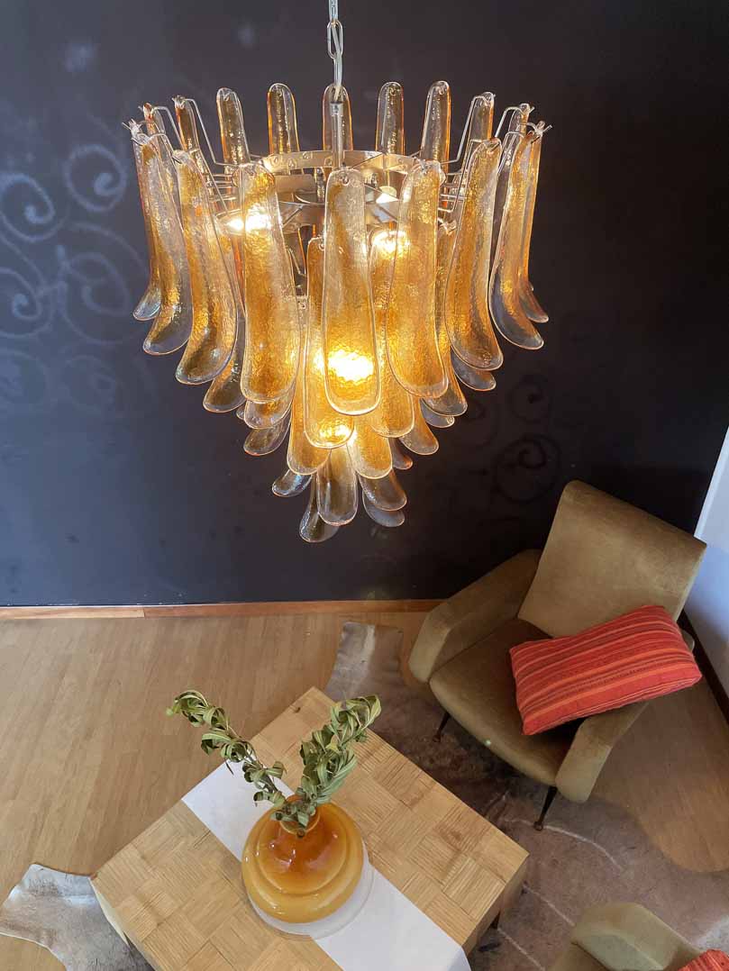 Murano Chandelier – 52 petals – Amber