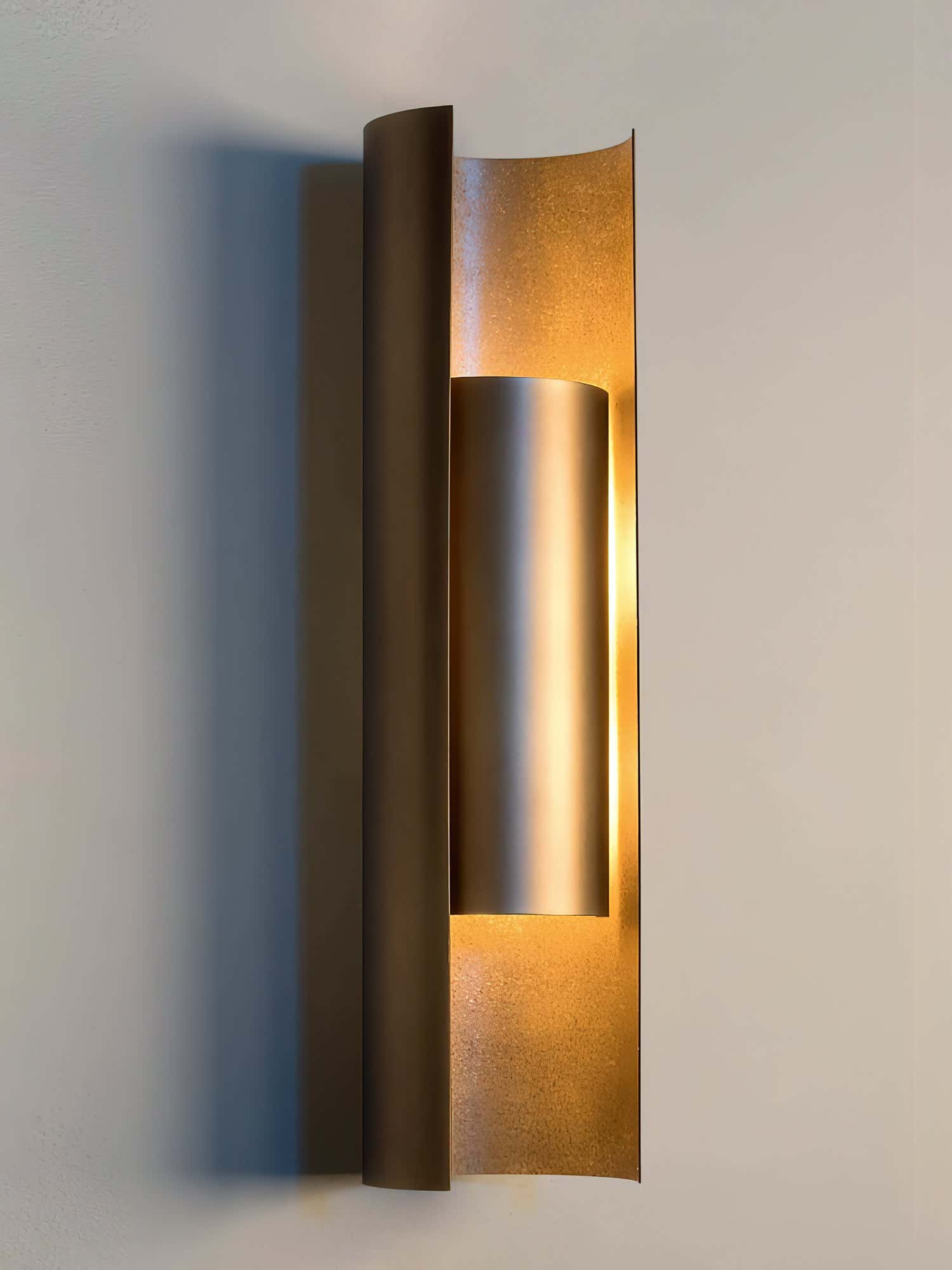 Orion Wall Lamp